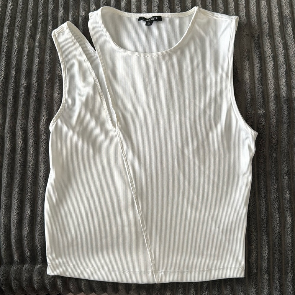 Dynamite top